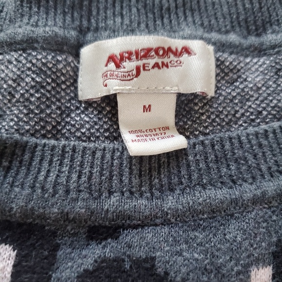 Sweater - Picture 3 of 4